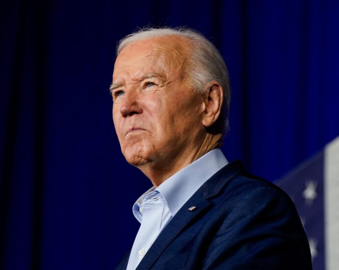 biden-urges-congress-to-end-impasse-and-send-aid-to-israel-and-ukraine