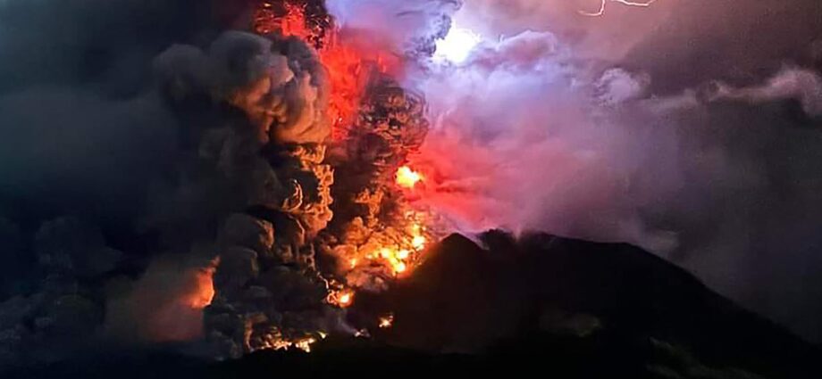 more-than-11,000-evacuated-in-northern-indonesia-as-volcano-erupts