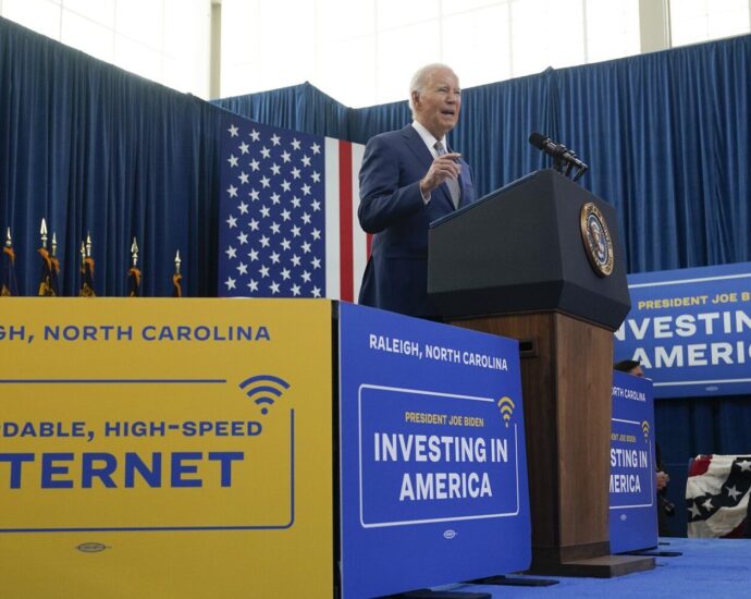extend-broadband-program-to-keep-more-americans-connected