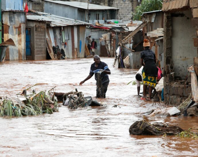 ‘blame-the-government’:-kenyans-bemoan-lack-of-support-amid-record-flooding