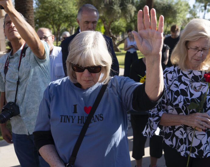 christian-conservatives-wrestle-with-shifting-gop-stance-on-arizona-abortion-ban