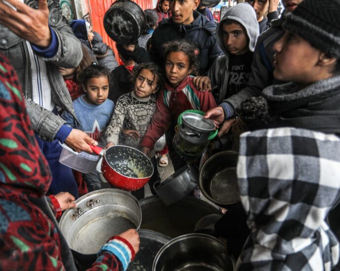 northern-gaza-in-‘full-blown-famine’,-un-food-agency-chief-says