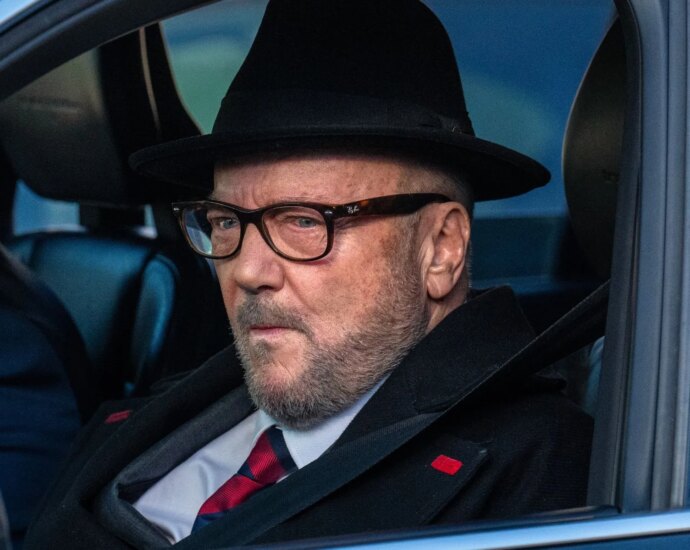 george-galloway-ends-interview-after-being-challenged-by-‘normal’-gay-relationship-comments