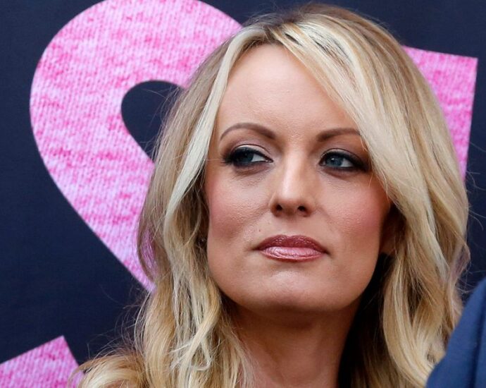 stormy-daniels-testifies-in-the-traitor’s-criminal-hush-money-trial