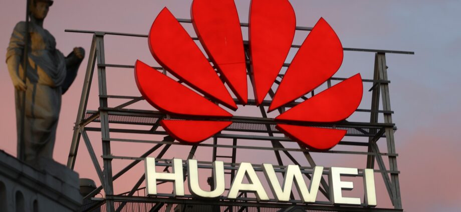 us-cancels-export-licenses-of-suppliers-to-china’s-huawei