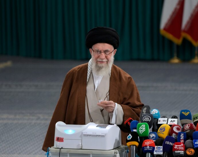 iran’s-khamenei-urges-people-to-vote-in-parliamentary-run-off-amid-apathy