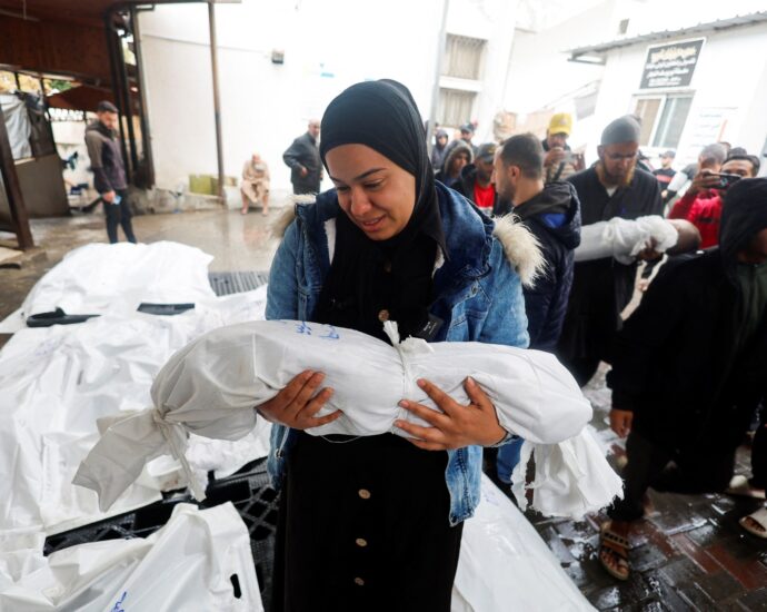 ‘death-sentence’:-gaza’s-hospitals-failing-as-israel-cuts-off-supplies