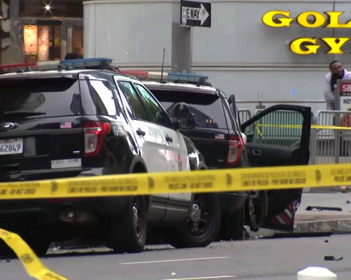 man-steals,-crashes-police-suv-with-officer-inside-in-downtown-los-angeles