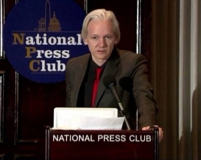 british-high-court-grants-wikileaks-founder-julian-assange-the-right-to-appeal-us.-extradition