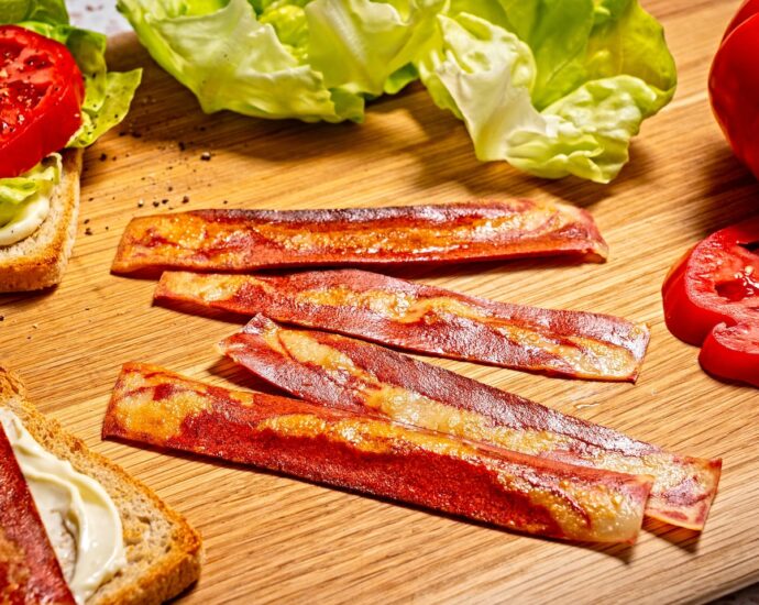 can-plant-based-bacon-be-as-good-as-the-real-thing?-we-tested-it.