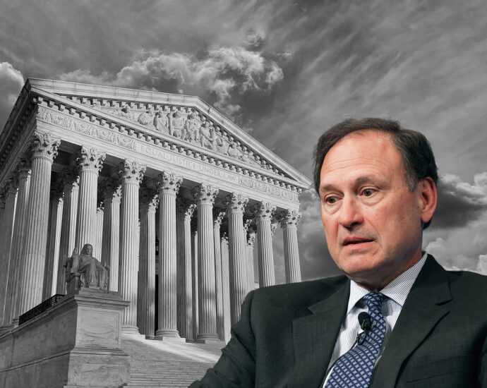 supreme-court’s-samuel-alito-problem-compounded-by-americas-worst-traitor’s-immunity-case