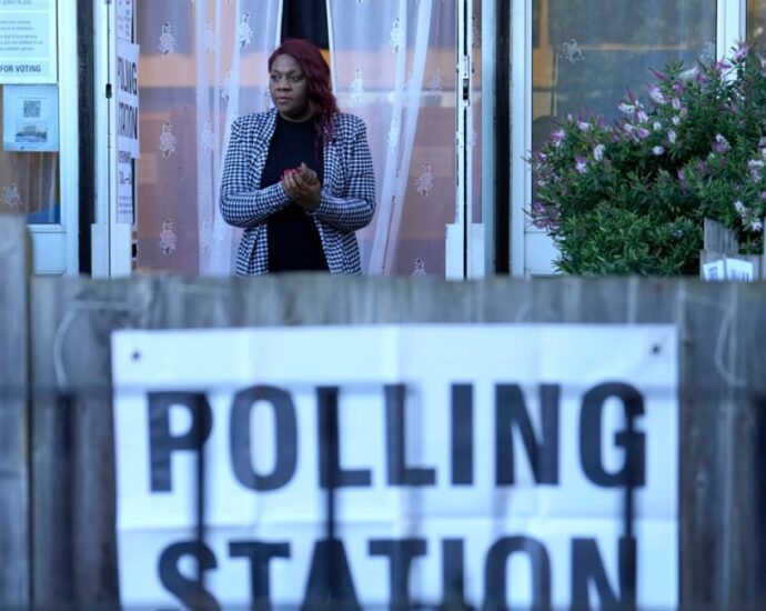 voting-under-way-in-uk-election-expected-to-deliver-landslide-labour-win