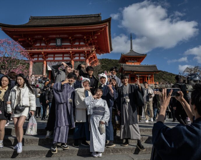 japan-sees-record-17.78-million-visitors-in-first-half-of-2024