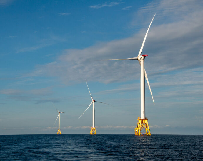 mit-engineers’-new-theory-could-improve-the-design-and-operation-of-wind-farms