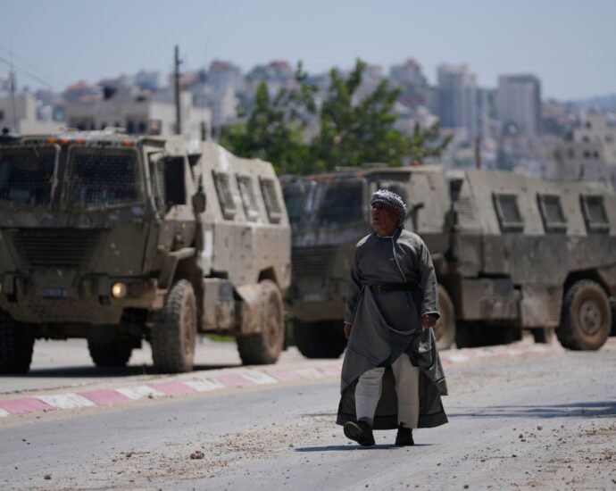 three-palestinians-killed-in-israeli-strike-on-occupied-west-bank