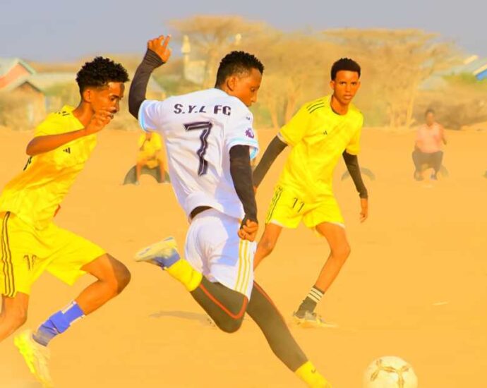 in-dadaab,-football-is-now-the-best-medicine-the-refugee-camp-can-provide