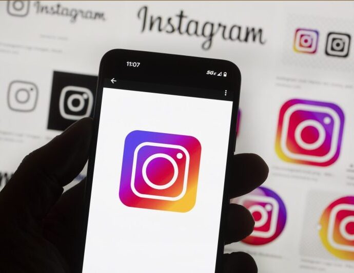 instagram-launches-myspace-like-music-feature