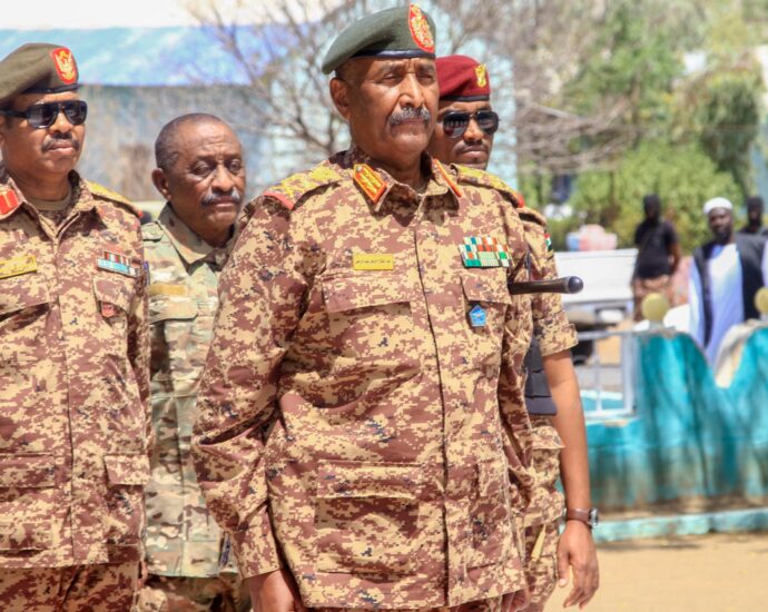 sudan-army-chief-criticises-geneva-talks,-vows-to-continue-fighting-rsf