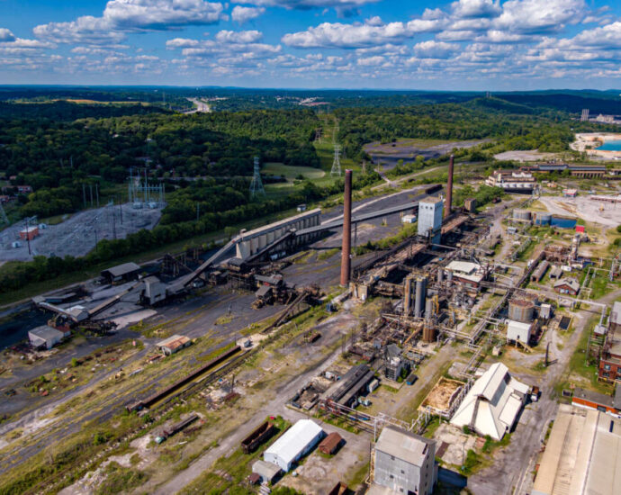 coal-baron-a-no-show-in-alabama-courtroom-as-abandoned-plant-continues-to-pollute-neighborhoods