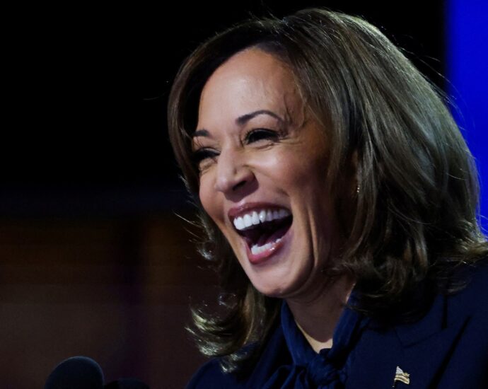 kamala-harris-sets-fundraising-record-with-$540m-after-dnc