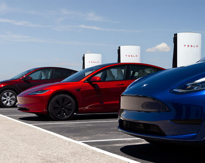 tesla-scores-a-$5-million-order-from-baltimore-for-a-fleet-of-evs