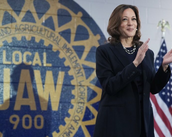 kamala-harris-should-brag-about-her-labor-record