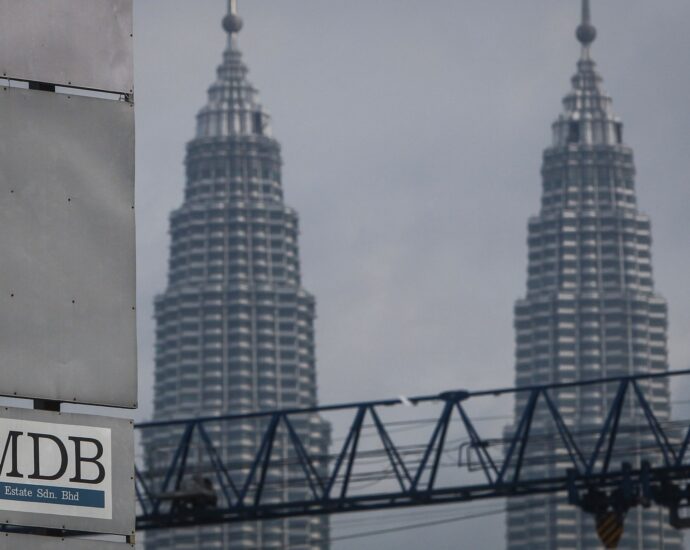 swiss-court-convicts-two-executives-of-embezzling-$1.8bn-from-1mdb