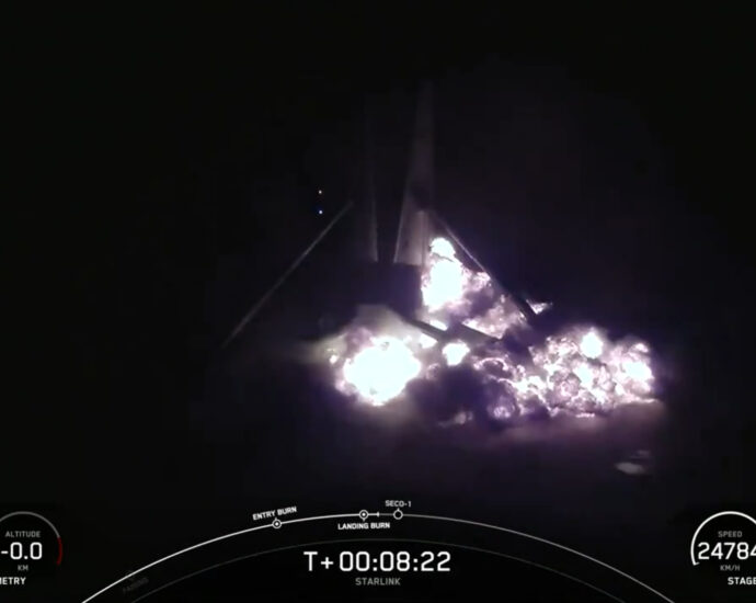 FAA requires investigation into SpaceX Falcon 9 landing failure