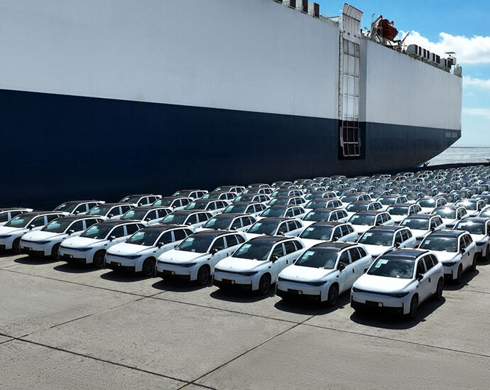 china-creeps-westward:-stellantis-partner-leapmotor-ships-its-first-batch-of-evs-from-china-to-europe