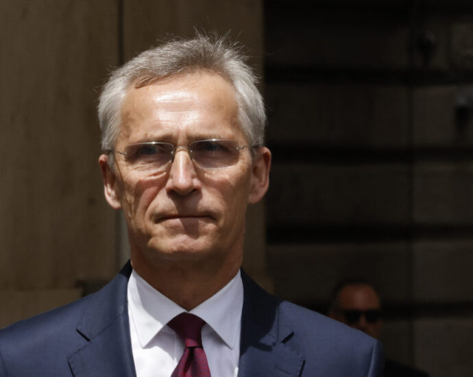 nato-chief-stoltenberg-defends-ukraine’s-right-to-strike-targets-in-russia