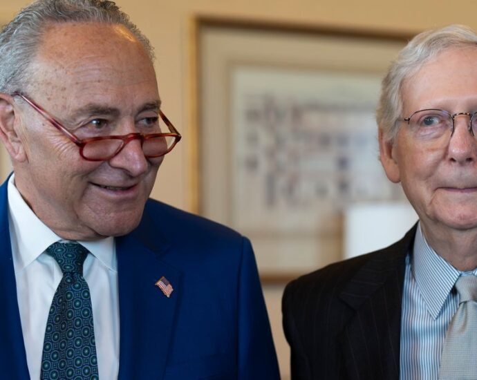 chuck-schumer-explains-how-mitch-mcconnell-can-‘salvage’-some-of-his-reputation