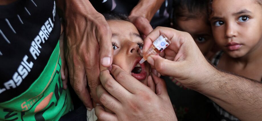 polio-vaccines-do-not-protect-children-from-bombs,-says-gaza-mother