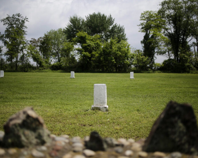 nyc-continues-to-add-to-its-little-known-mass-grave-site