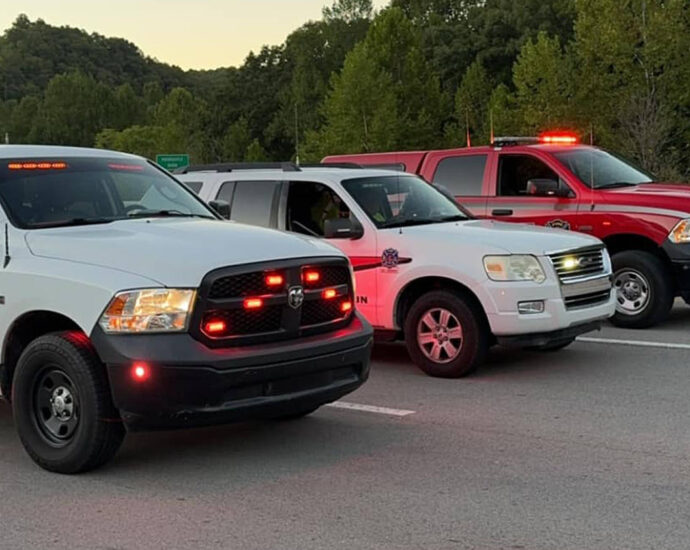 multiple-people-shot-near-kentucky-highway-in-‘active-shooter-situation,’-authorities-say