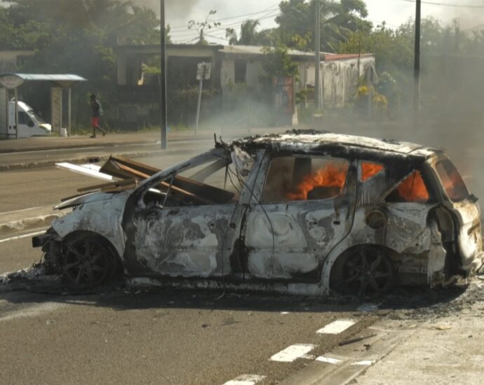 violence-rocks-france-overseas-territories-in-challenge-for-new-pm-barnier