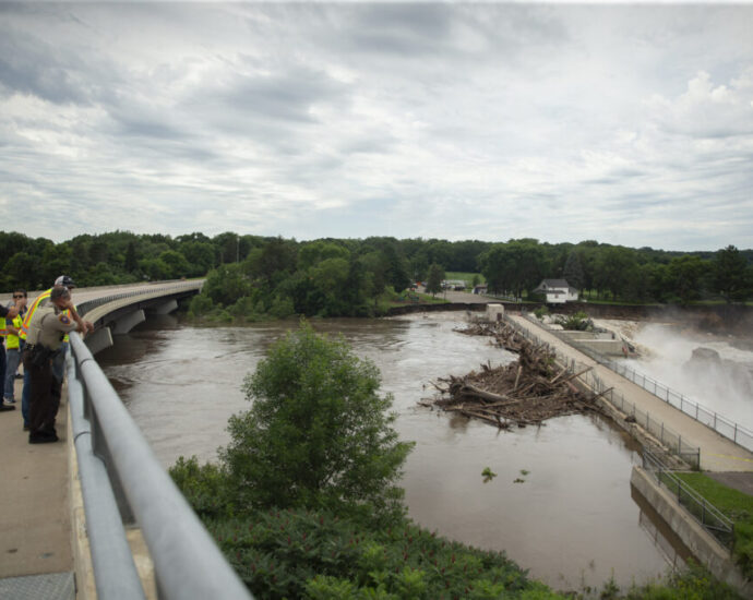 midwest-states-struggle-to-fund-dam-safety-projects,-even-as-federal-aid-hits-historic-highs