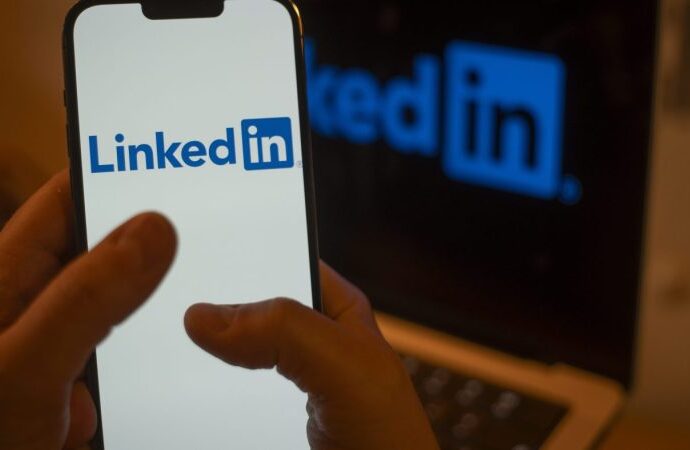 linkedin-is-using-your-data-to-train-its-ai.-here’s-how-to-opt-out