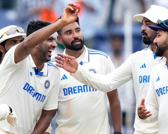 cricket:-india-beat-bangladesh-by-280-runs-to-win-first-test-in-chennai