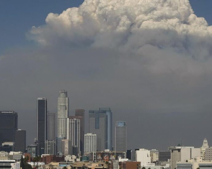 wildfires-can-release-more-energy-than-an-atomic-bomb.-no-wonder-they-look-apocalyptic