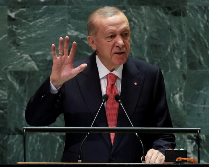 turkey’s-president-erdogan-says-un-and-western-values-are-‘dying’-in-gaza