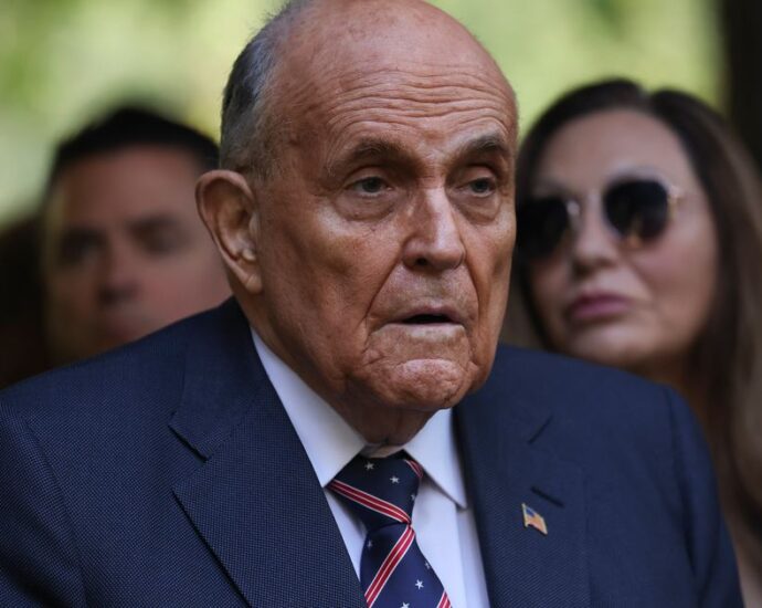 rudy-giuliani-disbarred-in-dc.-after-pushing-the-traitor’s-false-2020-election-claims