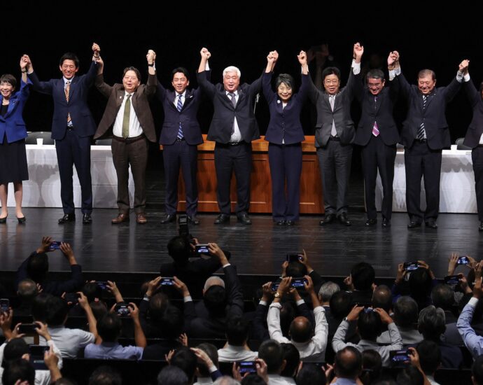 who’s-in-the-running-to-be-japan’s-next-prime-minister?