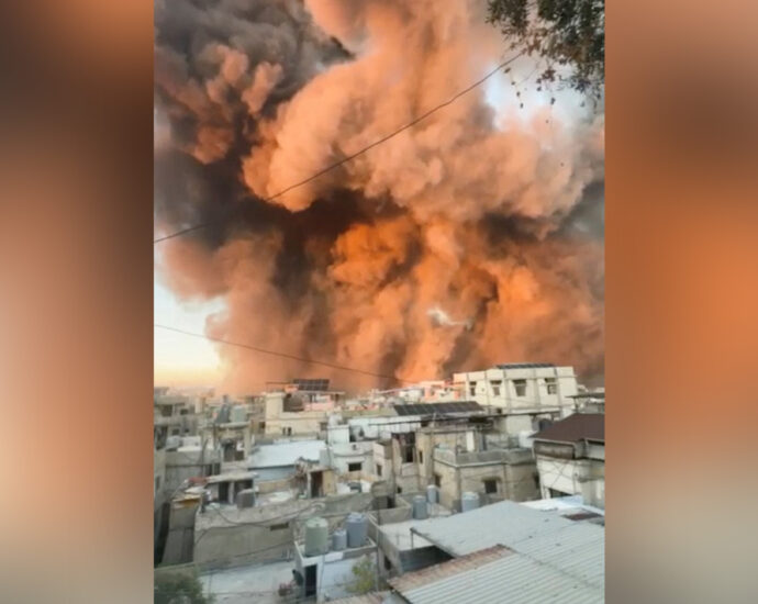 powerful-israeli-bombardment-hits-beirut’s-densely-populated-dahiyeh