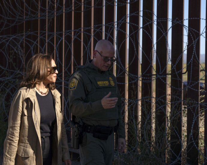 at-the-border-in-arizona,-harris-lays-out-a-plan-to-get-tough-on-fentanyl