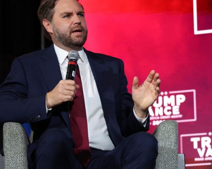 jd-vance-speaks-at-event-hosted-by-‘apostle’-who-accused-kamala-harris-of-‘witchcraft’