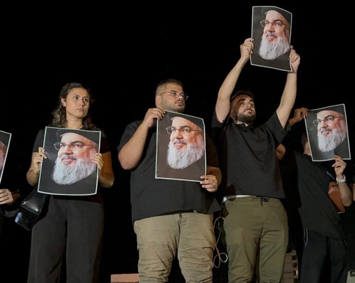 mourning-in-lebanon-as-israel-keeps-bombing-after-killing-nasrallah