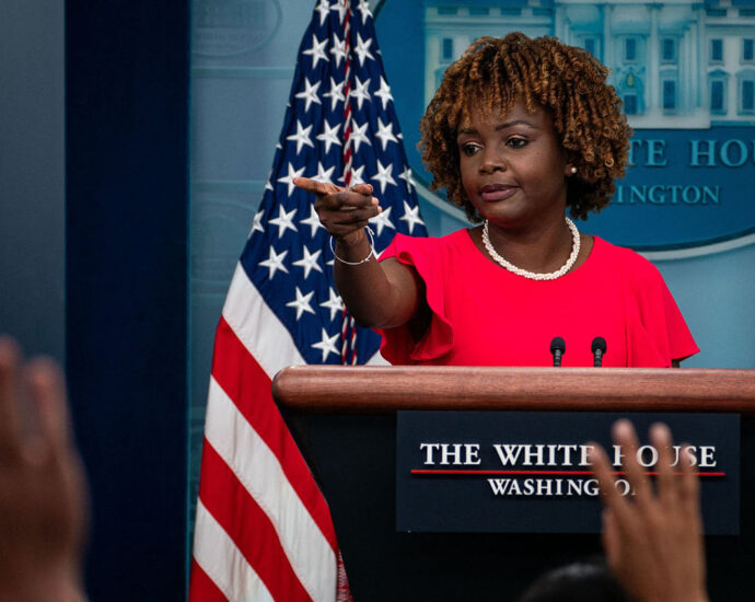 white-house-holds-press-briefing