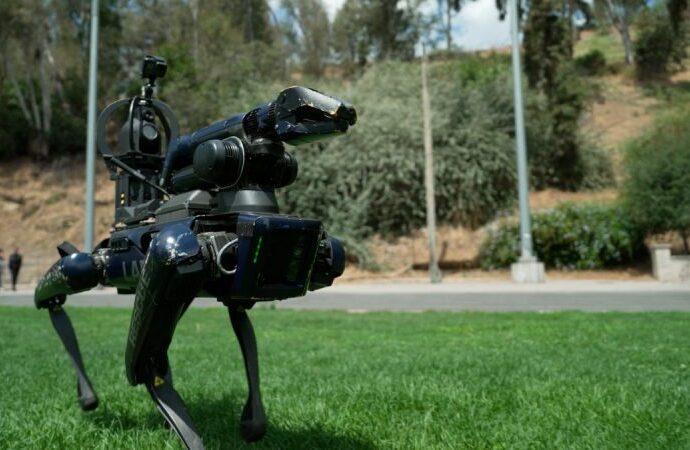 meet-spot,-the-lapd’s-new-crimefighting-robot-dog