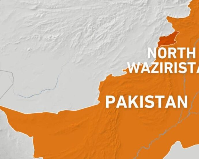 six-soldiers-and-eight-rebels-killed-in-fighting-in-northwest-pakistan