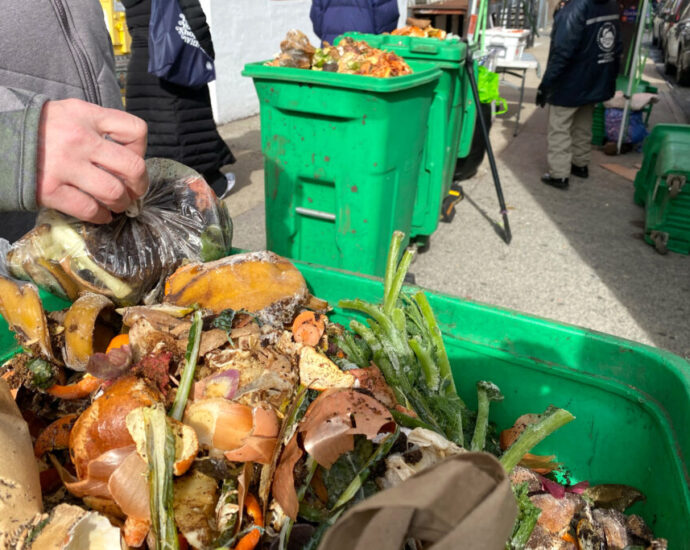 curbside-‘composting’-is-finally-citywide-in-new-york.-or-is-it?